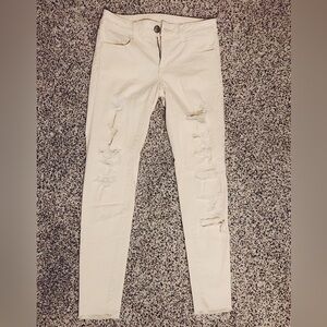 American Eagle Ripped Ivory Jeans